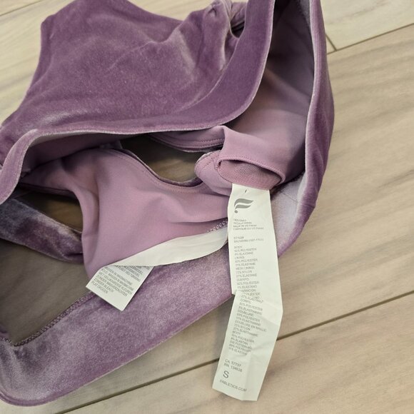 Fabletics Velour Velvet Sports Bra Twist Front Oasis s 4 Running Gym Yoga NWT - Picture 3 of 5